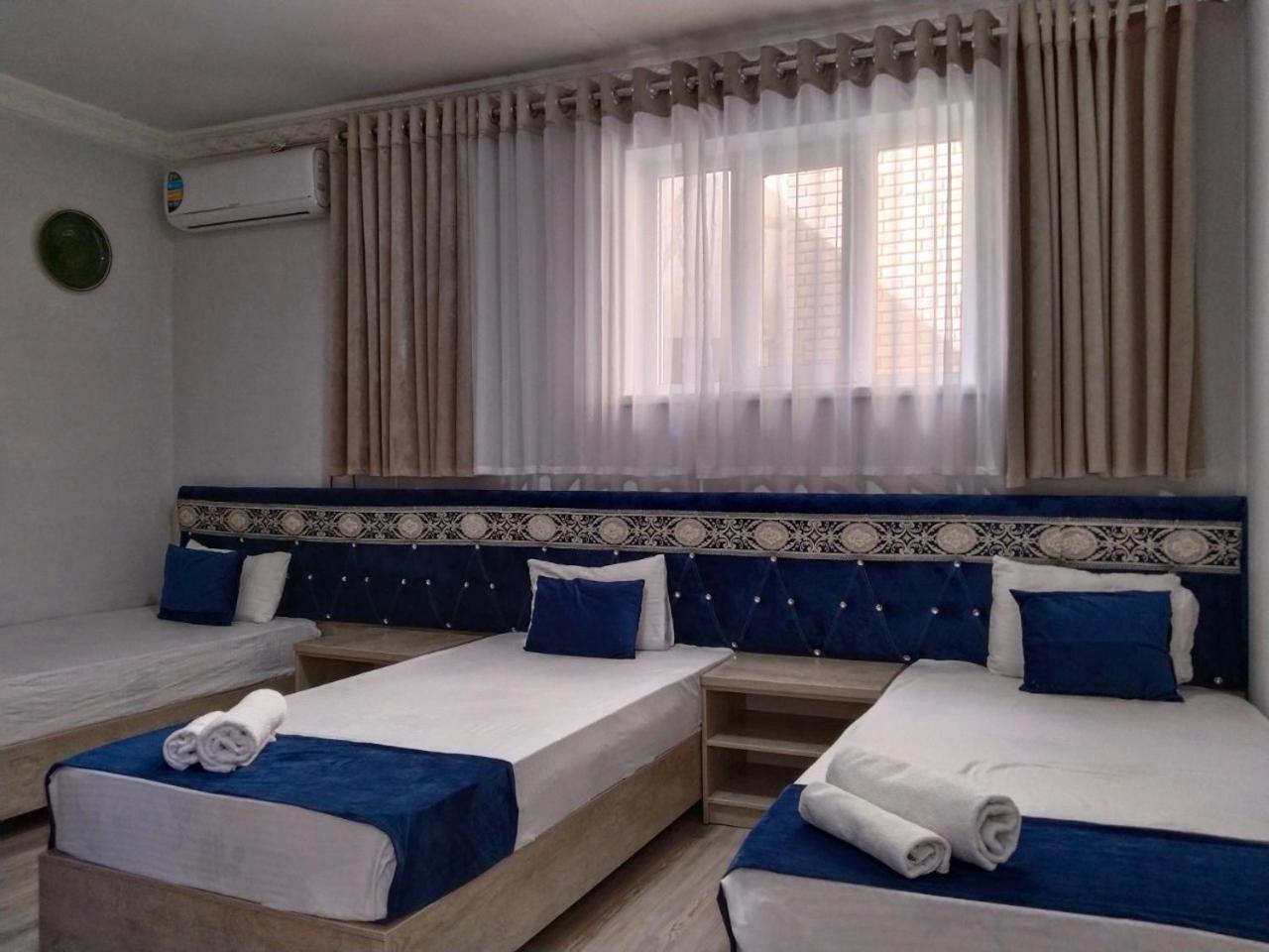 Hotel Rizqiro'Z Boutique Buchara Exterior foto